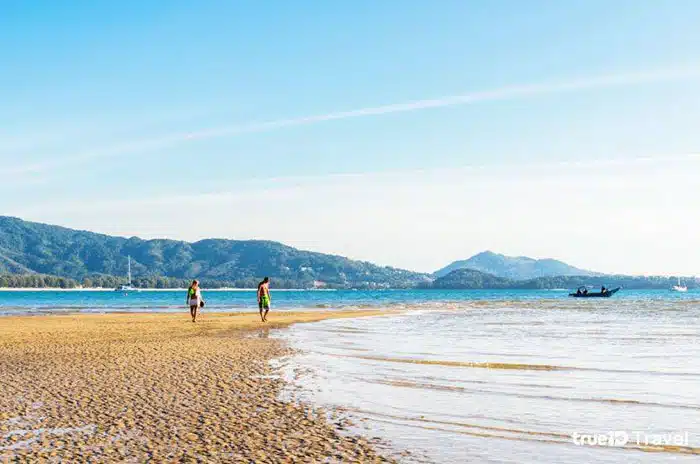 Delve into every tourist zone in Phuket Part 1: Northern Phuket 8 Bang tao beach