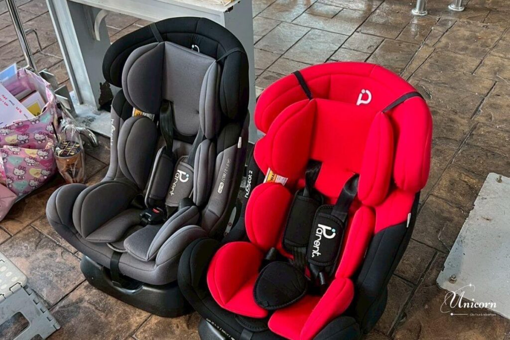 Private Transfer from Phuket to Cheow Lan Lake (Ratchaprapha Dam, Khao Sok) 11 Child safety seat available for private transfers in Phuket